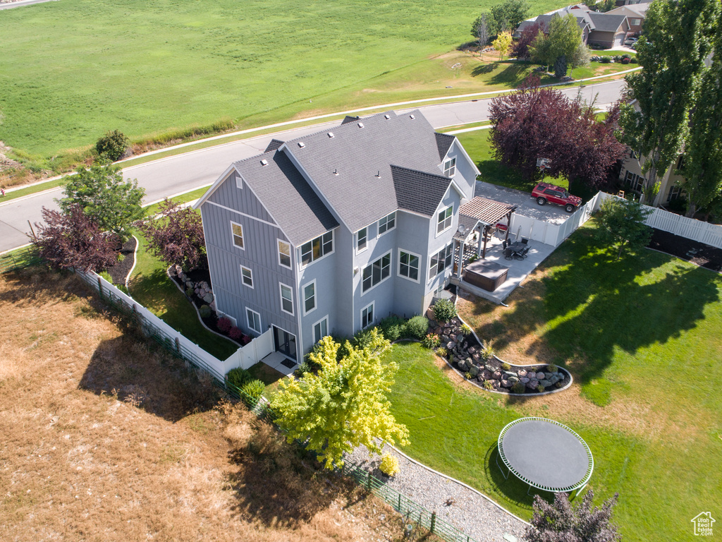 Birds eye view of property