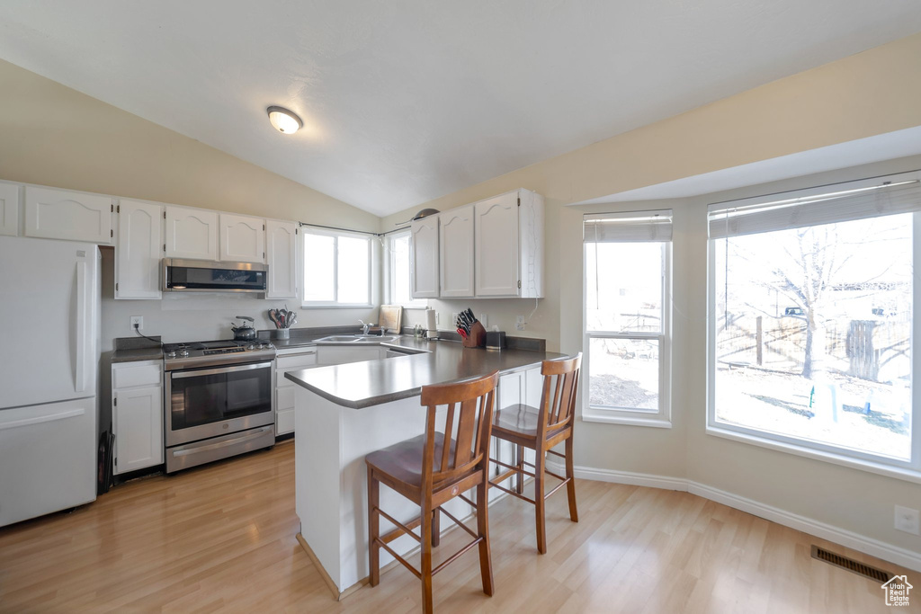 5116 W CRUS CORVI RD West Jordan, UT 84081