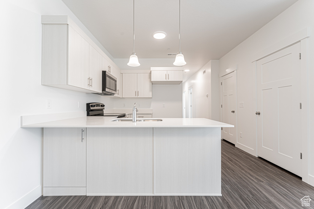 Photo 5 for MLS #2070057 at 13687 S Hanley Ln #DD303