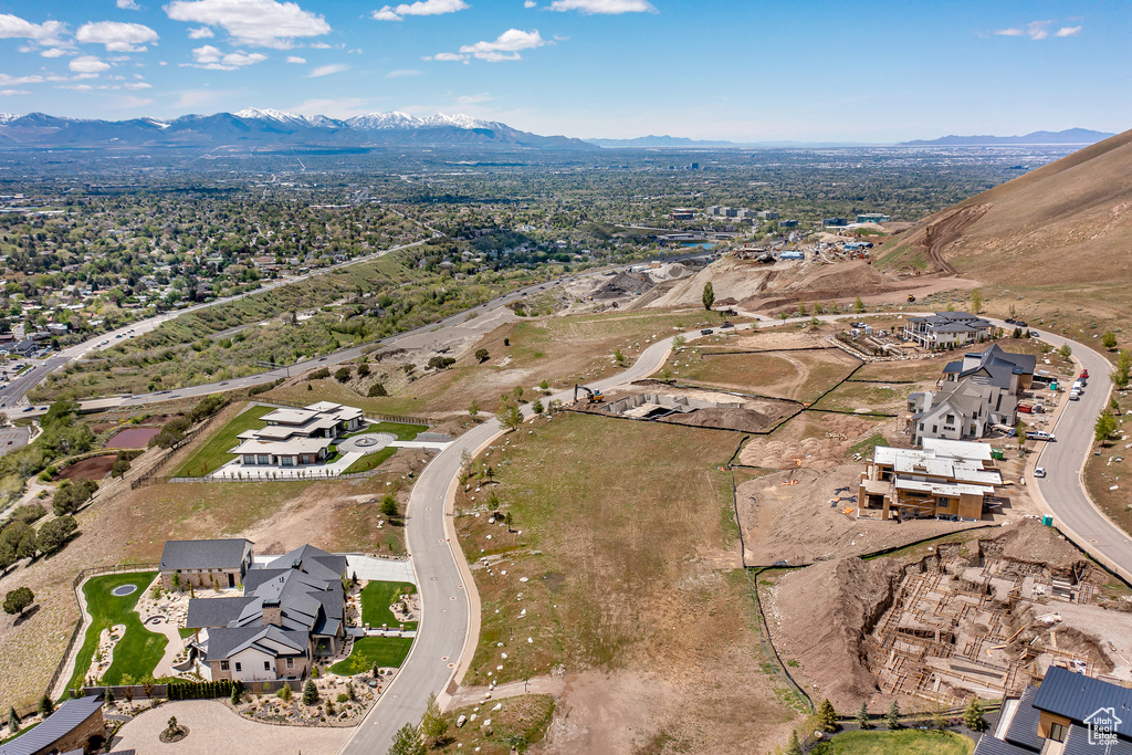 7047 S CITY VIEW DR Cottonwood Heights, UT 84121