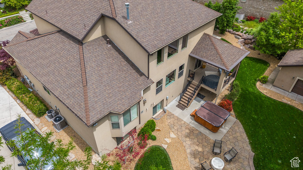 Aerial view of property and surrounding area