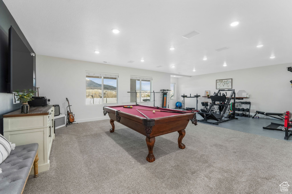 Rec room featuring light carpet, recessed lighting, billiards, and baseboards