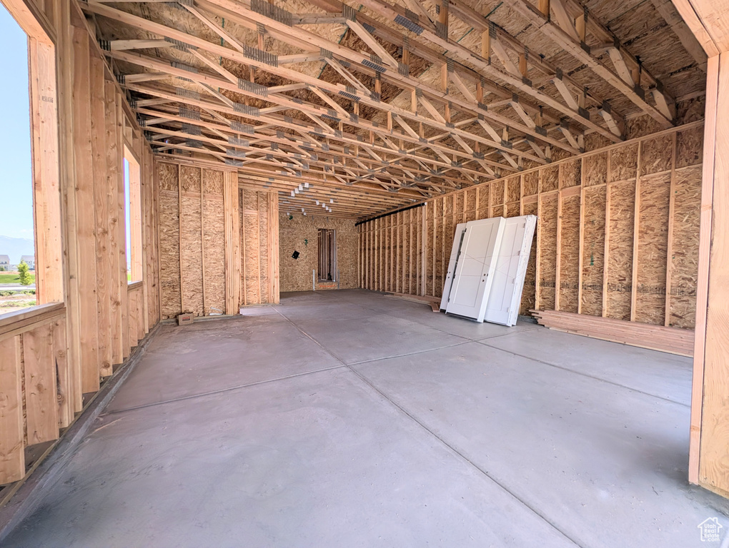 Miscellaneous room featuring concrete flooring