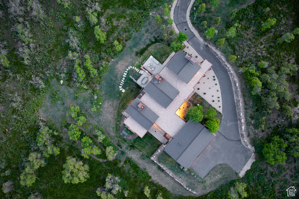 Aerial view of property and surrounding area