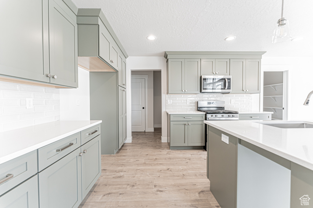 6482 W ROARING RIVER LN #204 Herriman, UT 84096