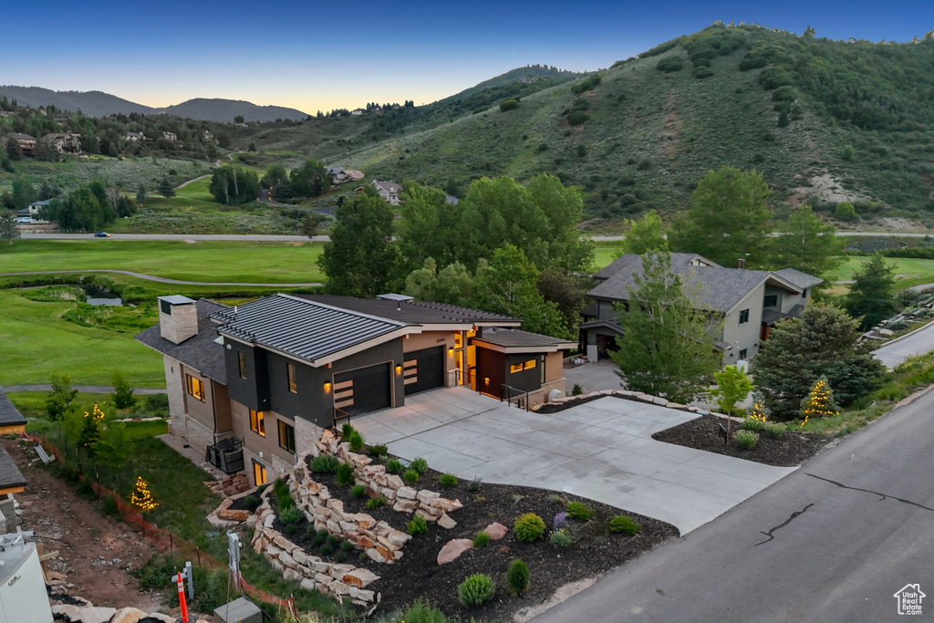 Mountain view with a golf club