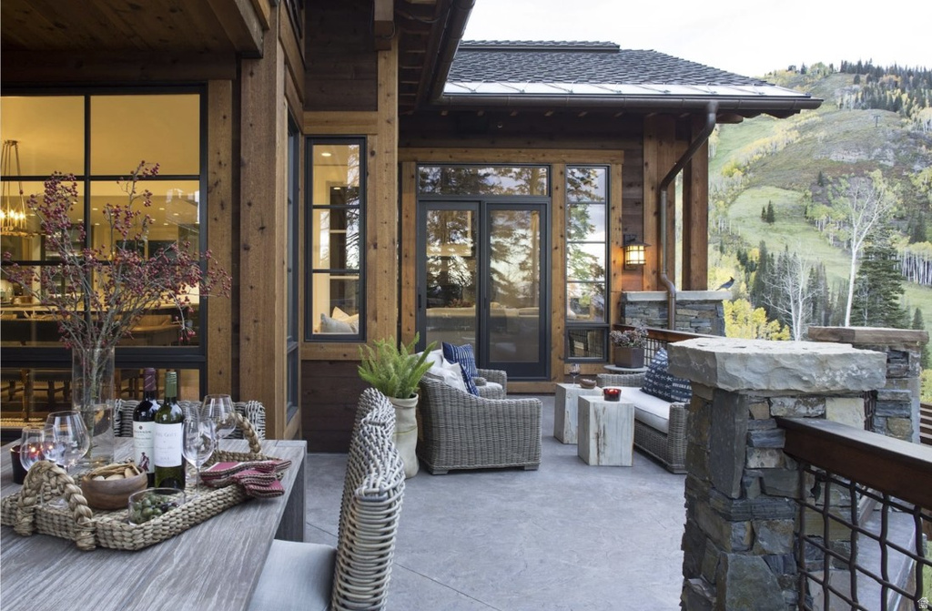 View of patio featuring an outdoor hangout area