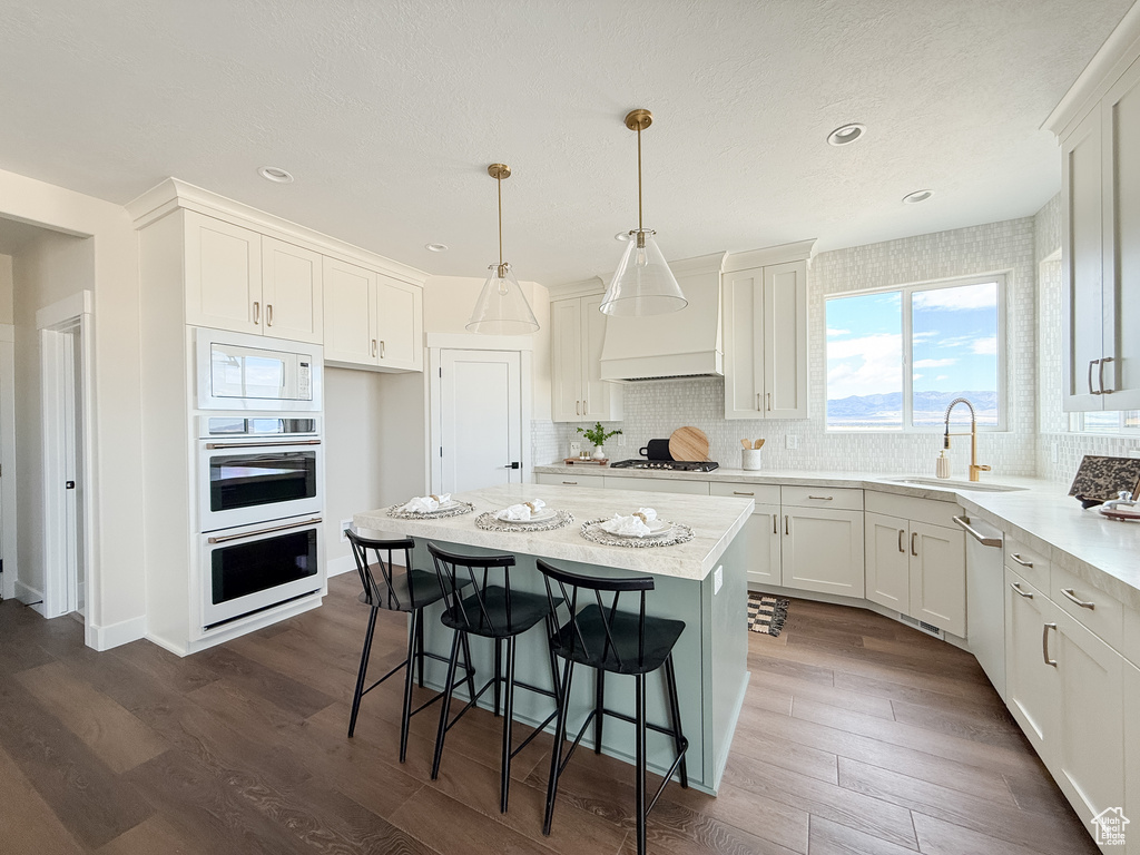 Photo 4 for MLS #2070560 at 454 W 2520 North #325