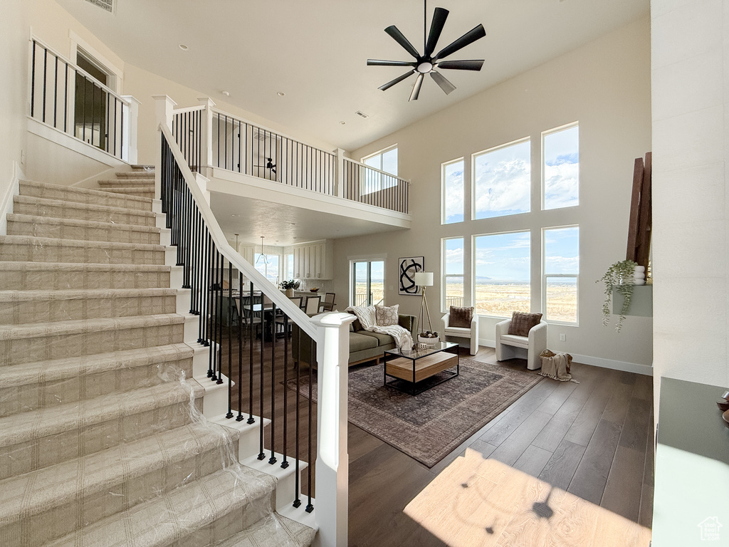 Photo 2 for MLS #2070560 at 454 W 2520 North #325