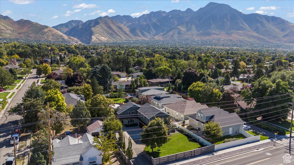 Aerial view with a mountain view and a residential view