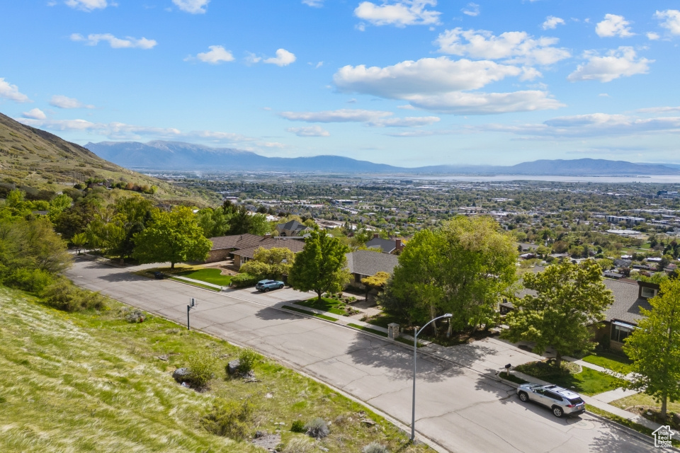 View of mountain feature with a residential view