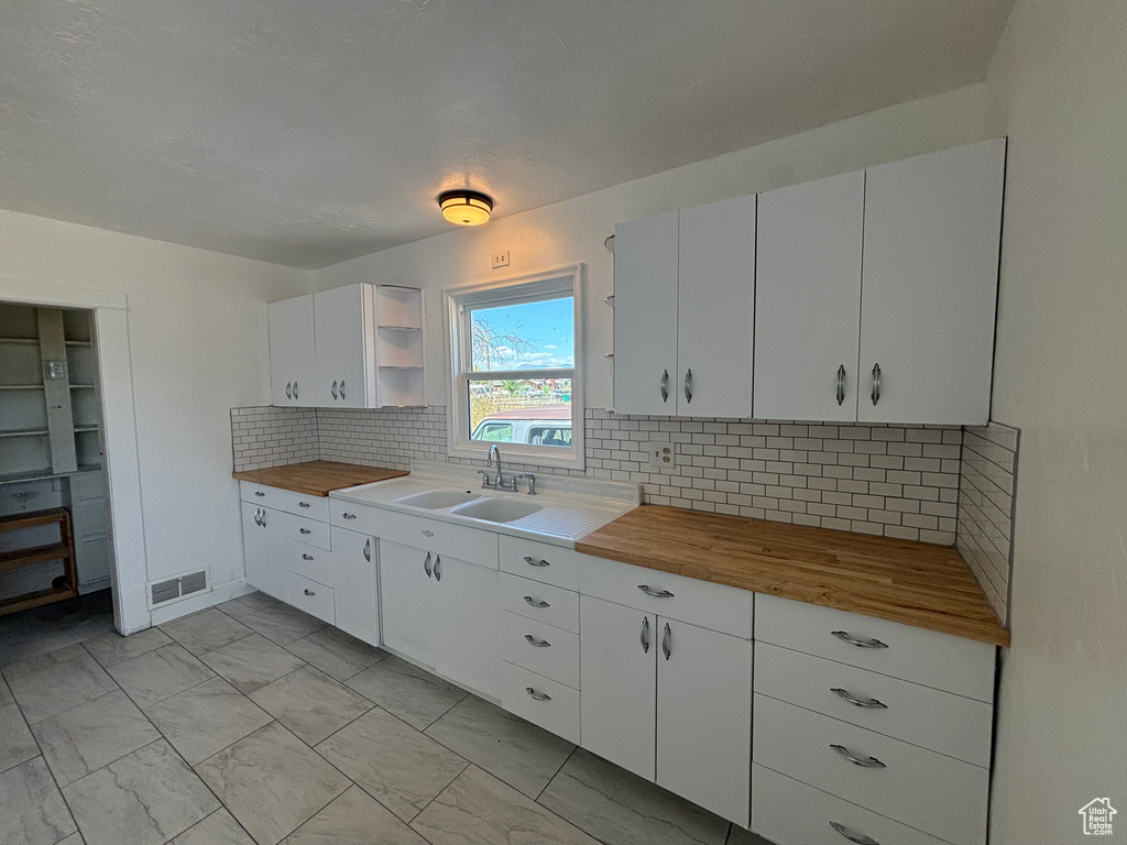 5949 W 5700 S Hooper, UT 84315