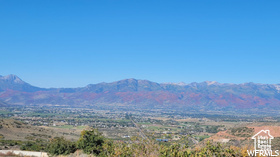 View of mountain feature