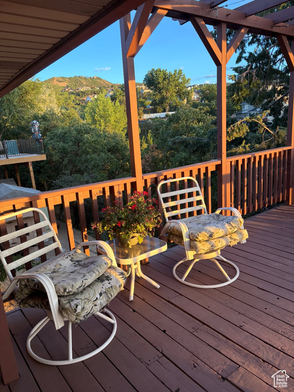 141 W 3500 S Bountiful, UT 84010