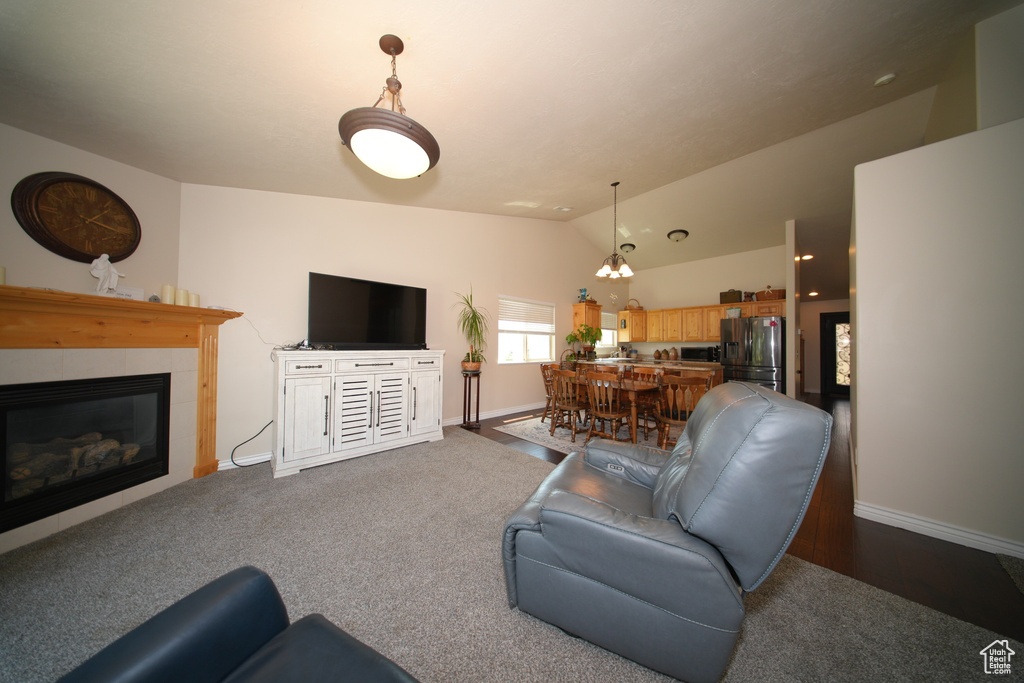 742 N STONNE LN Kaysville, UT 84037