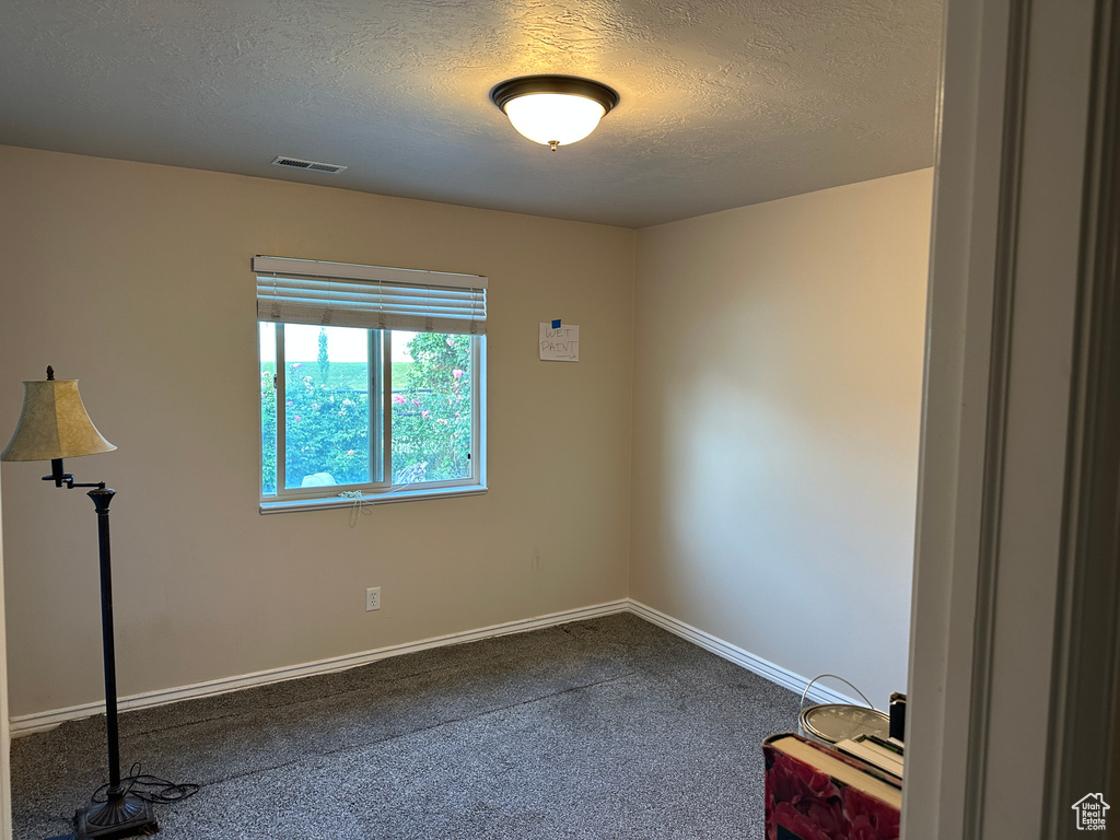 742 N STONNE LN Kaysville, UT 84037