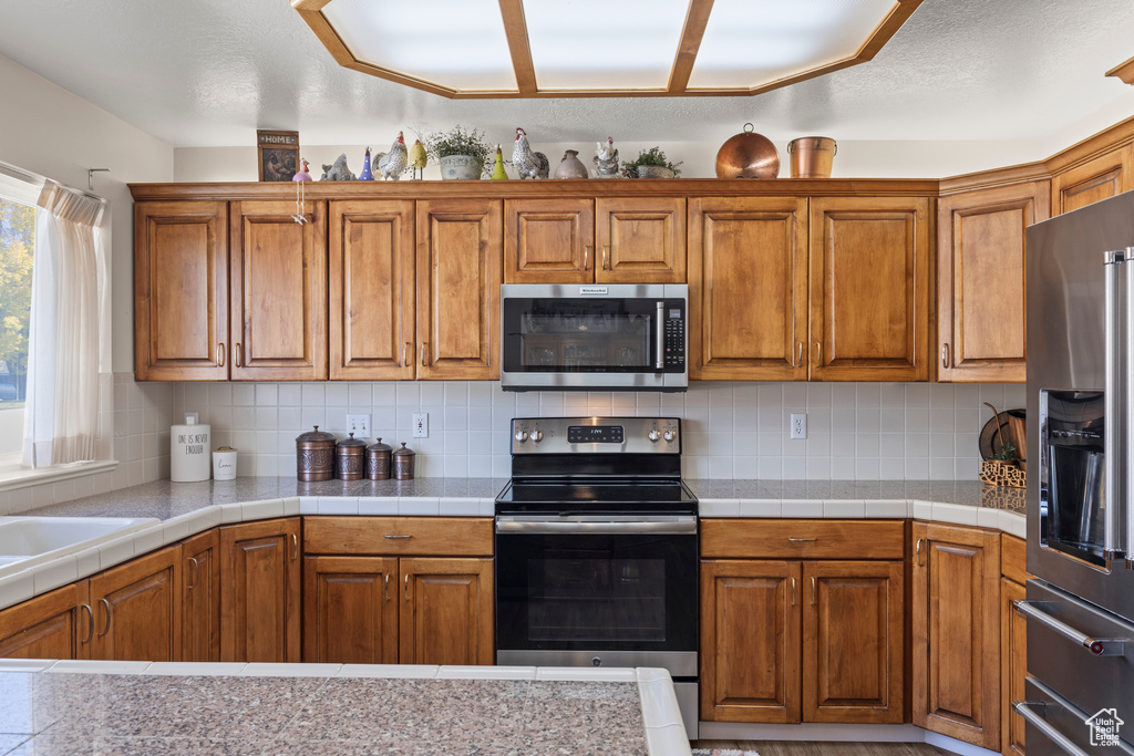 Photo 12 for MLS #2070801 at 643 E 1280 North
