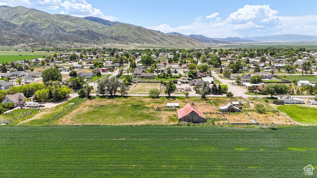 351 E 300 N Levan, UT 84639