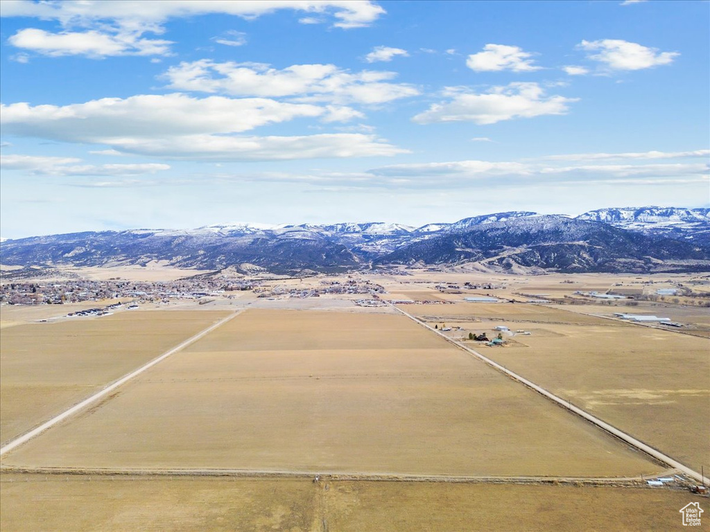 Drone / aerial view featuring a mountain view