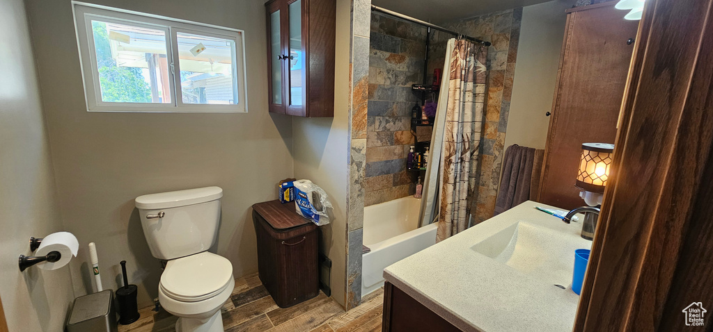 1433 W 2060 N Helper, UT 84526