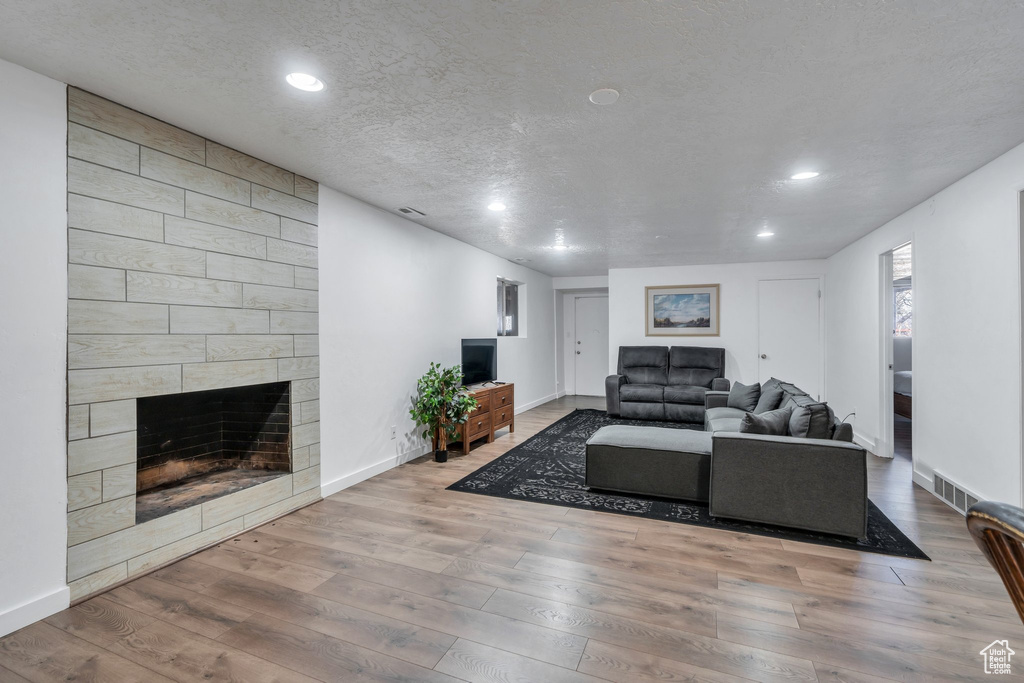 Photo 20 for MLS #2071102 at 1523 E 8685 South