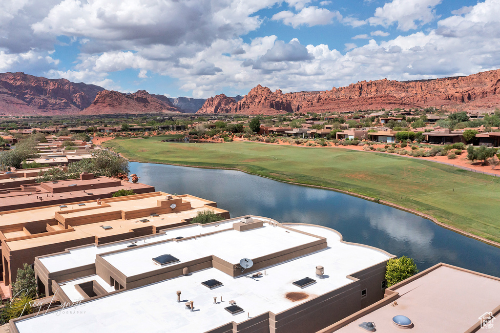 Bird\\\'s eye view featuring golf course view and a water and mountain view