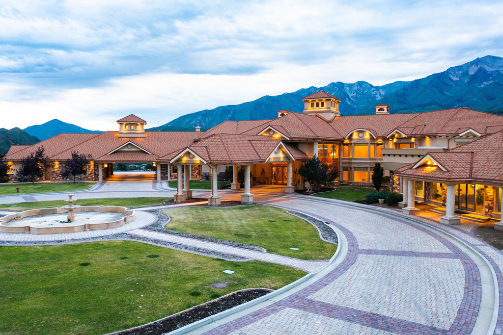 8272 LEFT FORK HOBBLE CREEK RD Springville, UT 84663