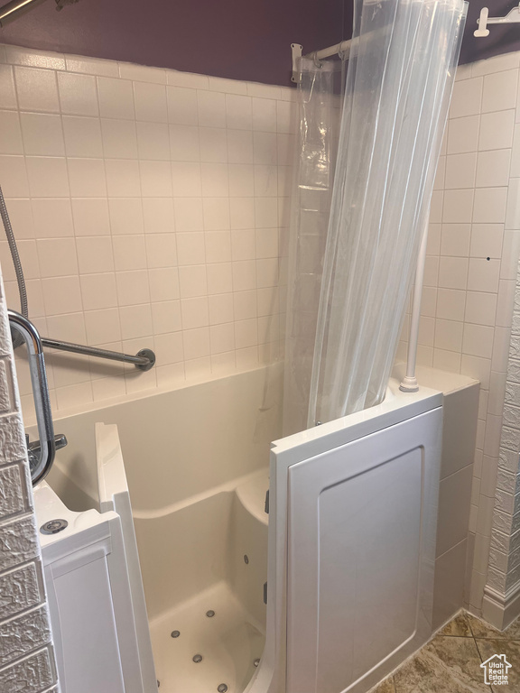 View of full bath