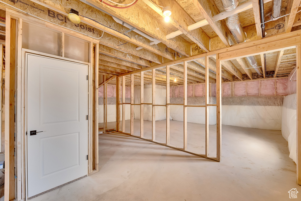 406 W 1225 N #4 Harrisville, UT 84404