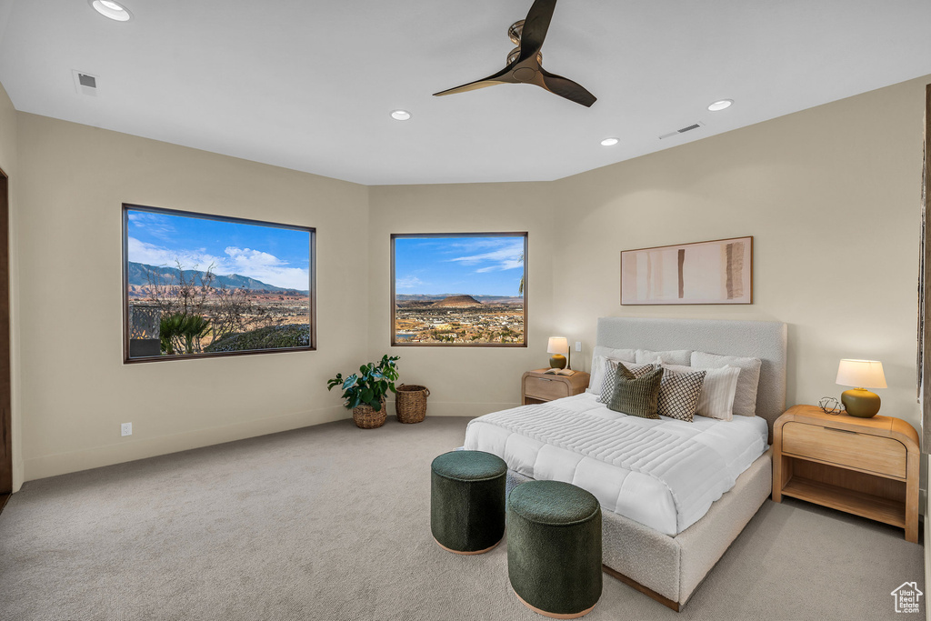 Bedroom with visible vents, baseboards, carpet, recessed lighting, and a ceiling fan
