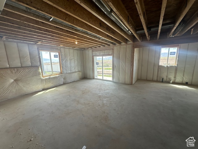 Below grade area featuring a healthy amount of sunlight