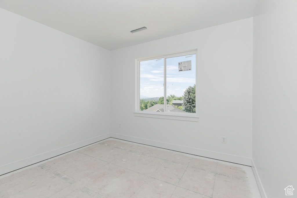 615 DOVER CIR Providence, UT 84332