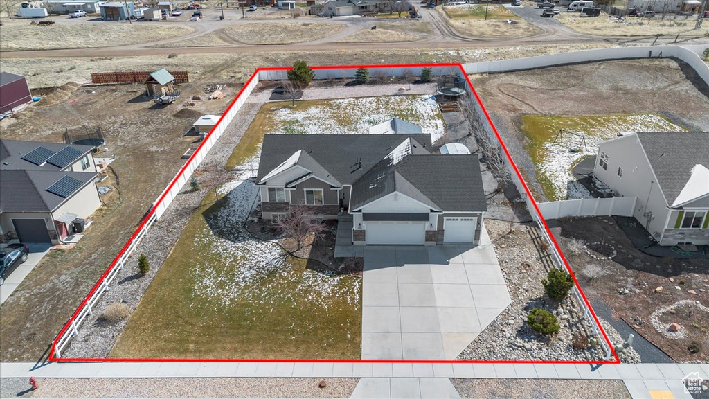 Birds eye view of property