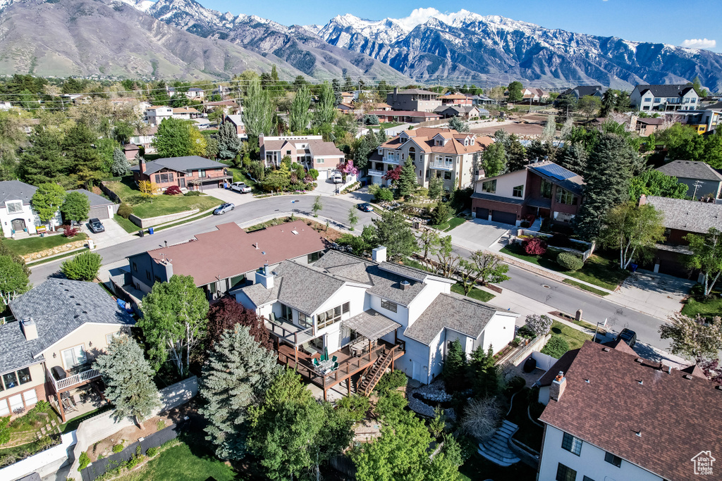 Aerial view featuring a residential view and a mountain view
