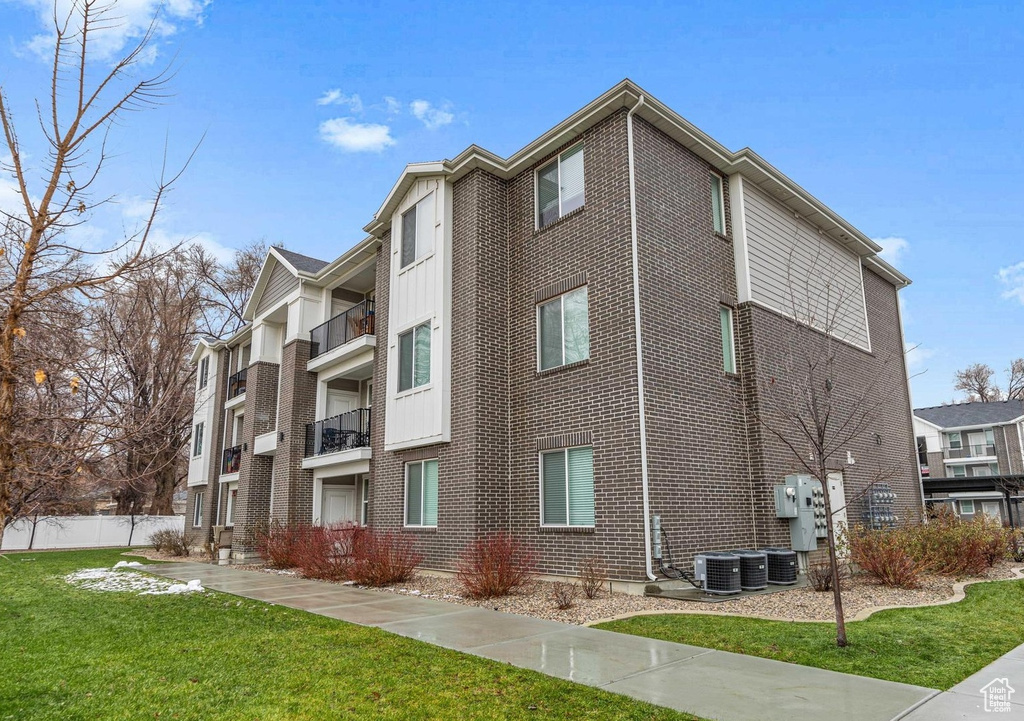 142 E 7th Street #B 303, Ogden, UT 84404