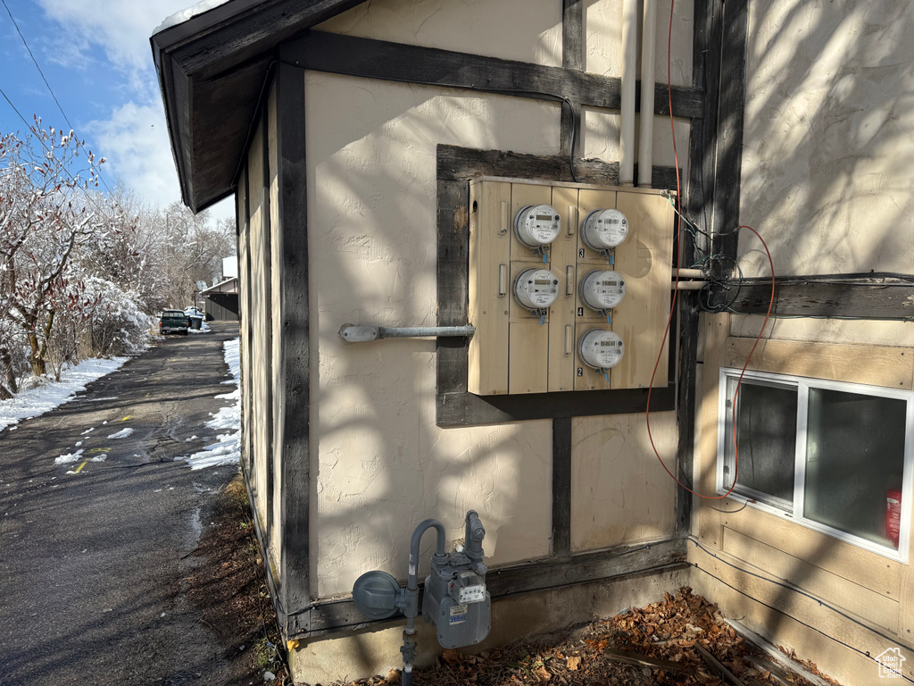 Details with gas meter