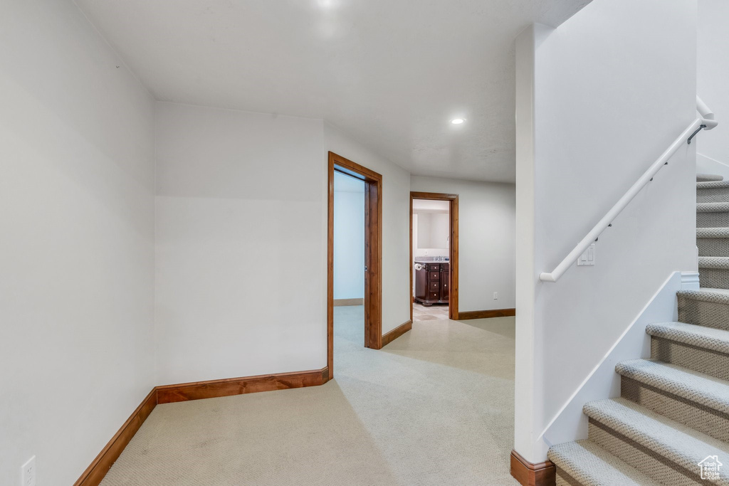 2943 W CURRENT CREEK DR South Jordan, UT 84095