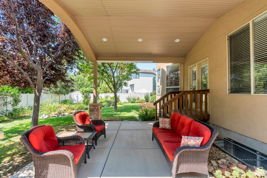 2943 W CURRENT CREEK DR South Jordan, UT 84095