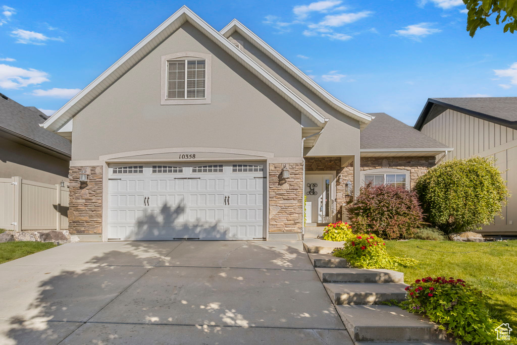 Photo 2 for MLS #2072153 at 10358 N Tamarack Way