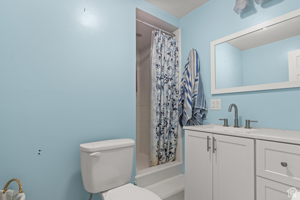 661 E 2735 S Ogden, UT 84403