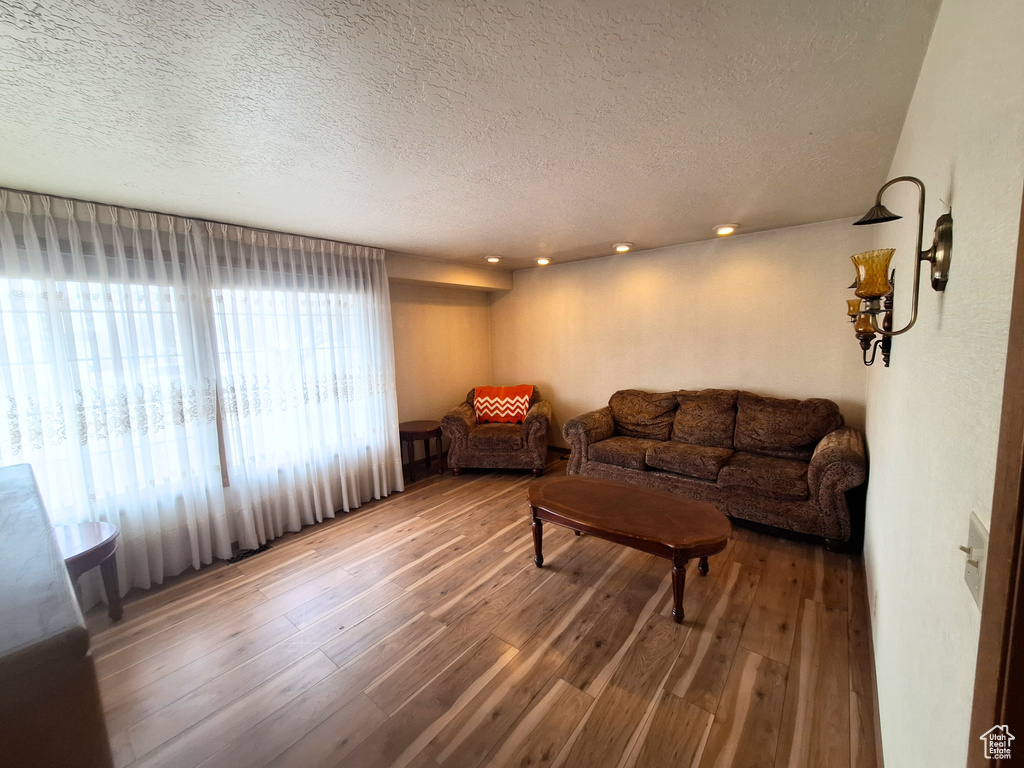2801 W 1900 N Plain City, UT 84404