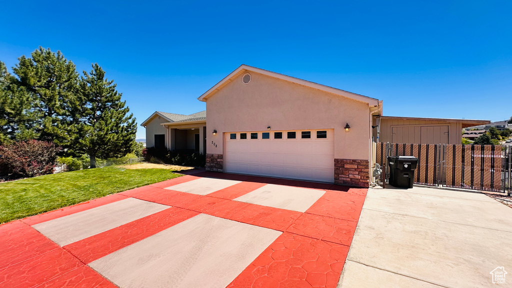 208 N GUIDELIGHT DR Cedar City, UT 84720