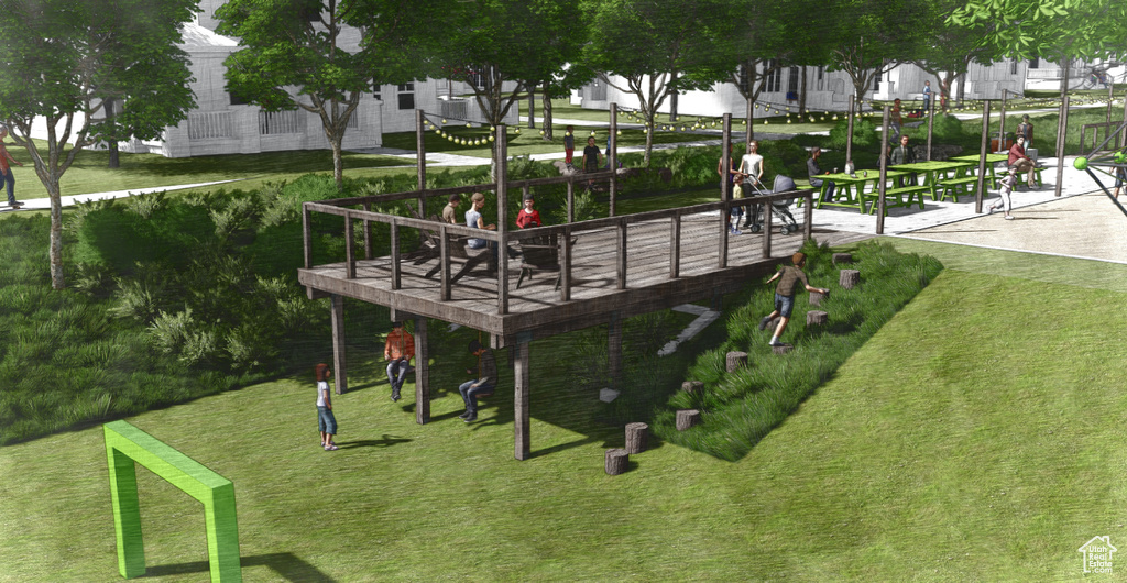 View of property\\\'s community with a yard