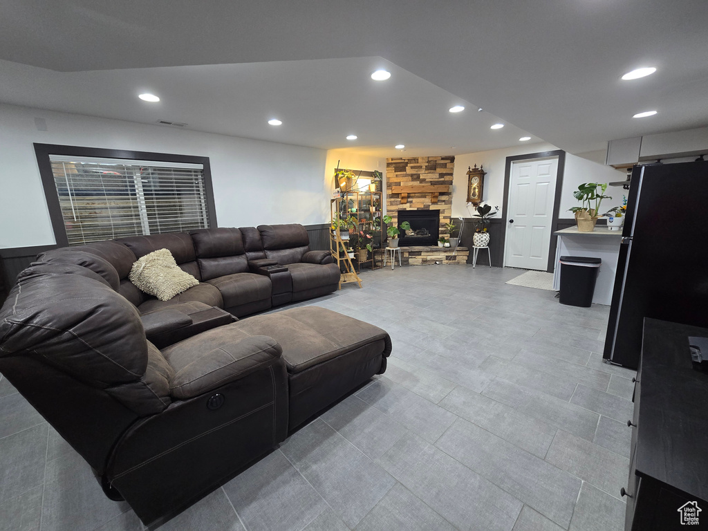 8894 S SUN LEAF DR West Jordan, UT 84088