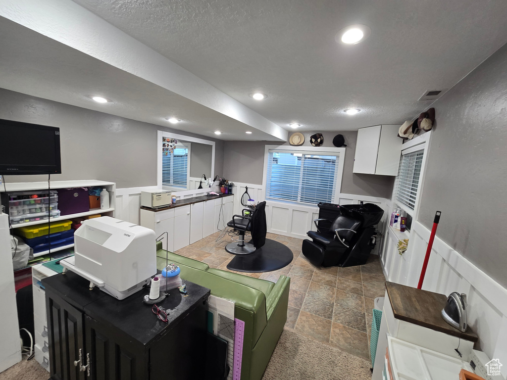 8894 S SUN LEAF DR West Jordan, UT 84088