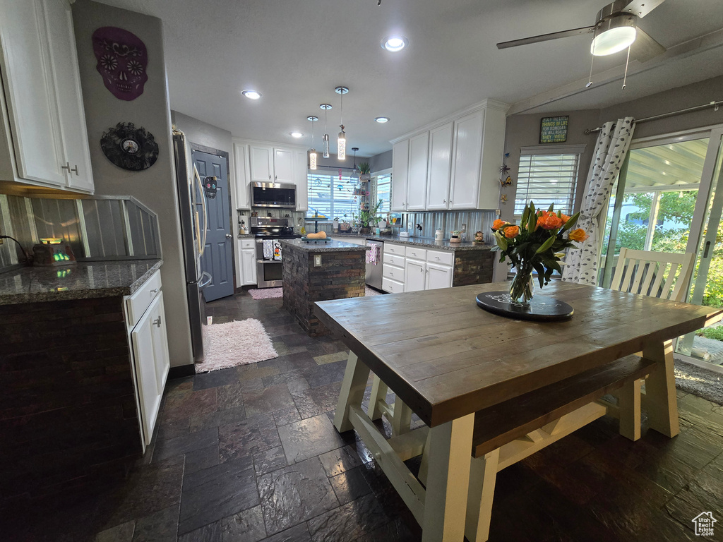 8894 S SUN LEAF DR West Jordan, UT 84088