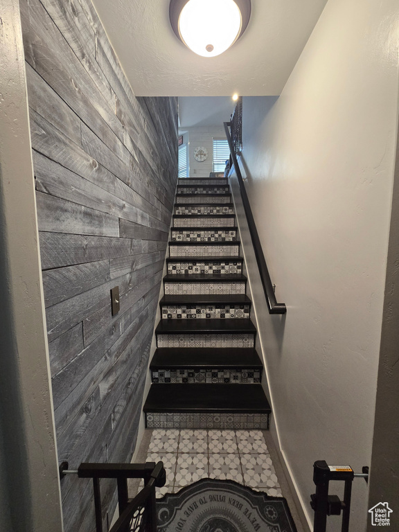 Stairway with wood walls