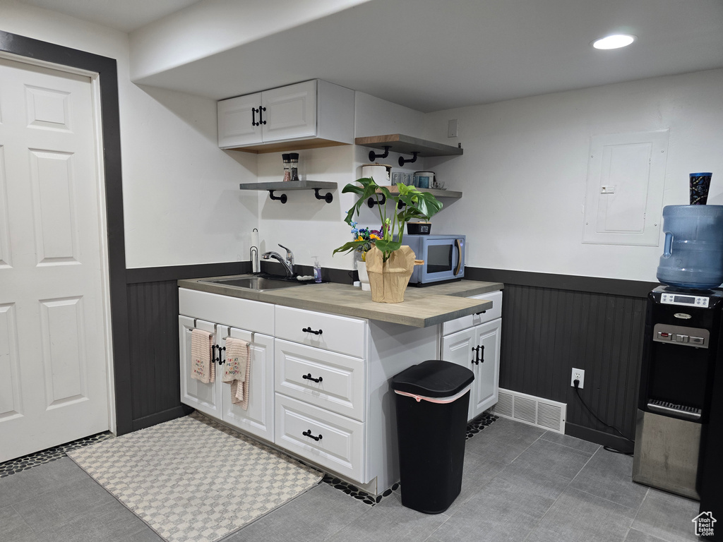 8894 S SUN LEAF DR West Jordan, UT 84088