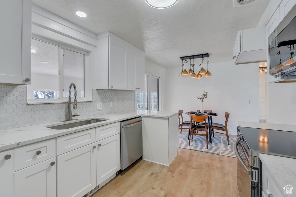 3981 S KEWANEE DR West Valley City, UT 84120