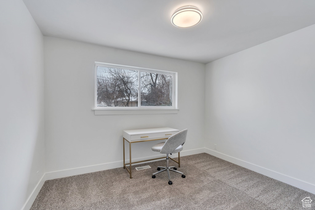 3981 S KEWANEE DR West Valley City, UT 84120